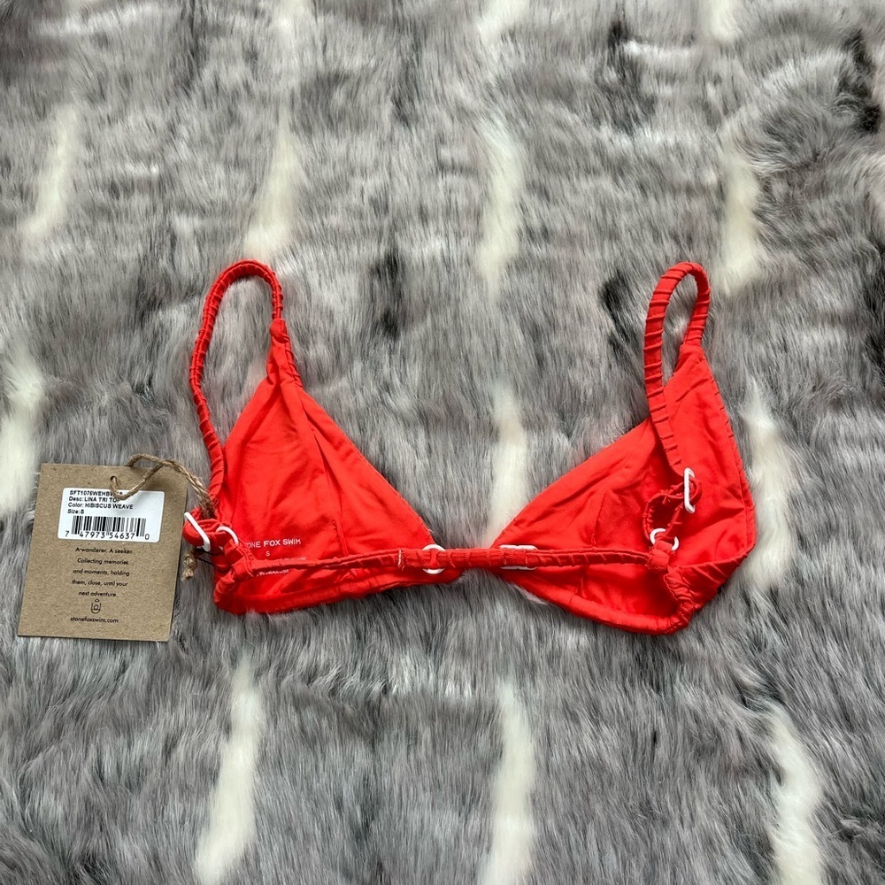 NWT Stone Fox swim Lina tri top Bikini Top in hibiscus weave sz small S - Picture 10 of 12